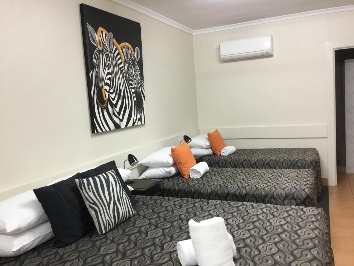 黄金棕榈汽车旅馆 班达伯格 外观 照片